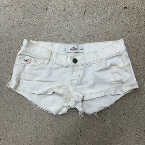 Hollister Distressed White Low-Rise Micro Y2k Jean Shorts
